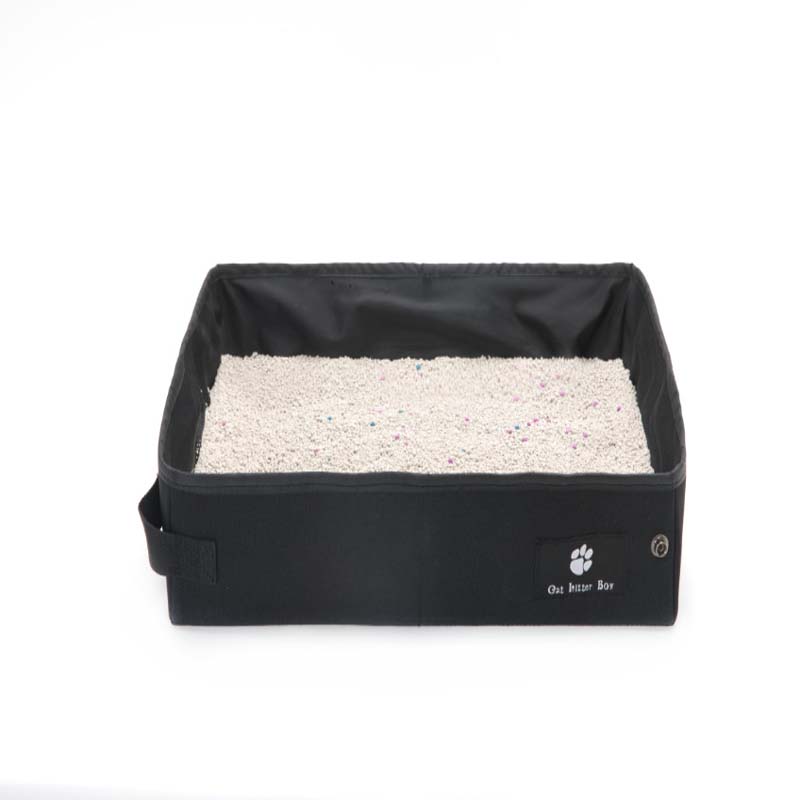 Green foldable cat litter box showing waterproof Oxford cloth material
